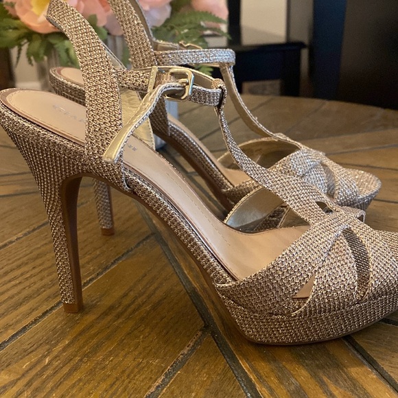 Gianni Bini sandals - Picture 3 of 6